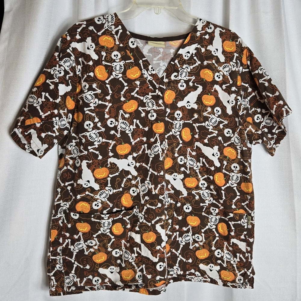 Tafford Halloween Ghosts‎ Skeletons Pumpkins Unisex Scrub Top SEE MEASUREMENTS